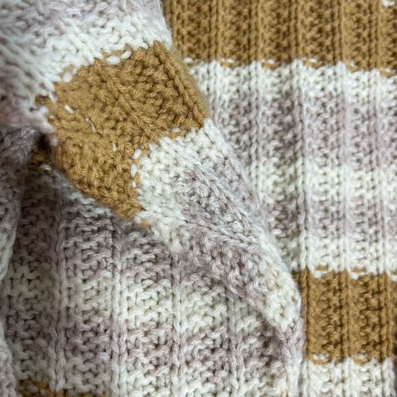 Cozy Striped Women’s V-Neck Sweater Cream Brown Lavender - Picture 5 of 13
